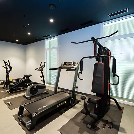 מלון דירות Staycity Venice מסטרה