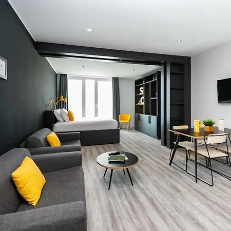 Staycity Venice Aparthotel 4*