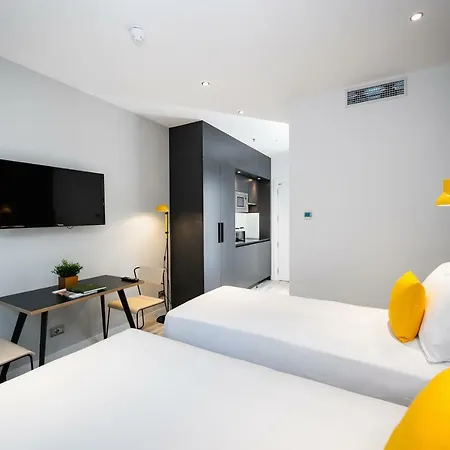 アパートホテル Staycity Venice 4*