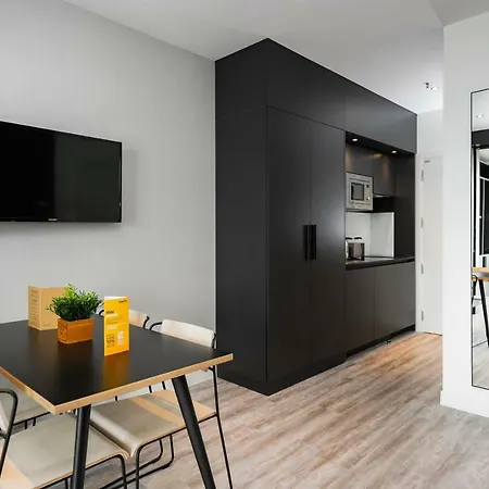 Staycity Venice アパートホテル 4*